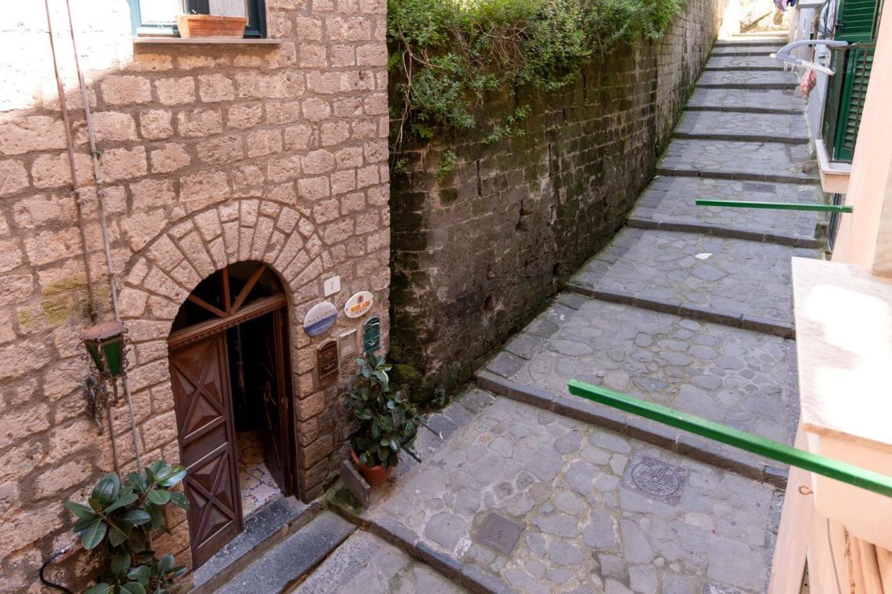Aparthotel Relais Del Mare Sorrent Exterior foto